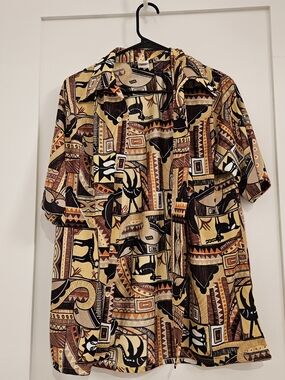 Vintage Jantzen Men's Short Sleeve Tribal Print Button-Up - Made In USA